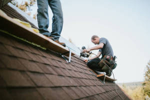 Local Roofers in Moffett Field Nas, CA